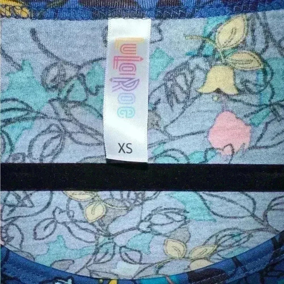Lularoe XS‎ blue floral short sleeve Classic T shirt . NWT - Picture 6 of 8